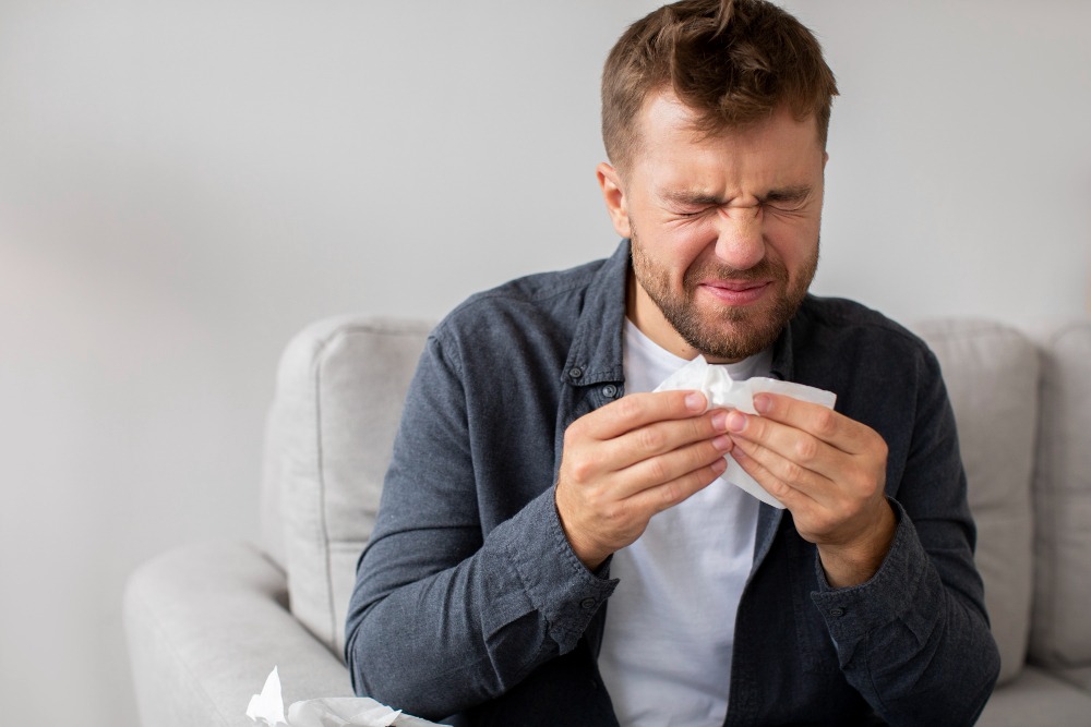 príznaky peľovej alergie